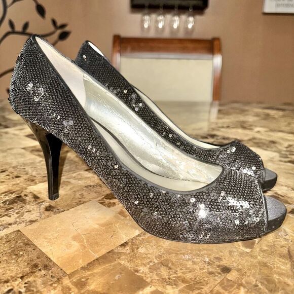 Guess Women's Peep Toe Pumps Silver Glitter Stilletto Heels - Picture 2 of 9
